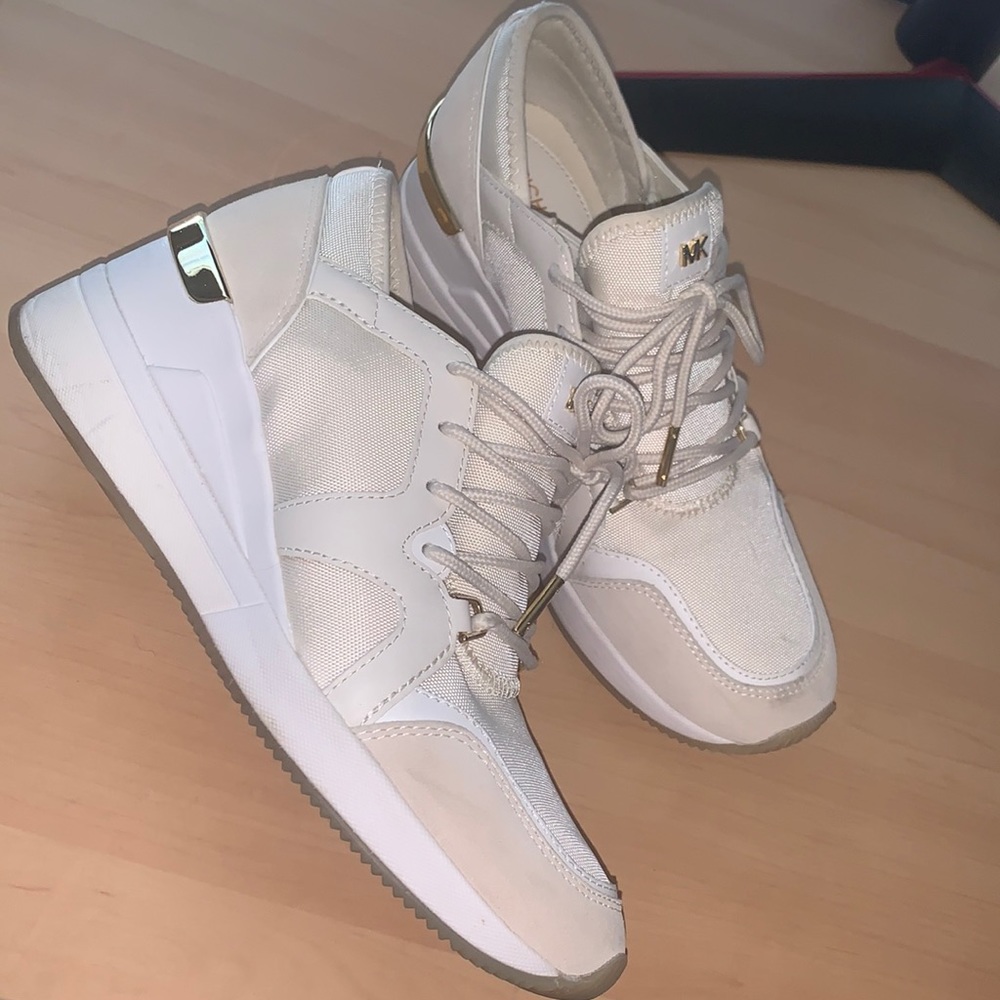 Michael Kors wedge tennis shoes size 7.5